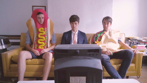 「POP ETC 日本のバラエティ番組や料理番組にインスパイアされた「VICE」MV公開」1枚目/4