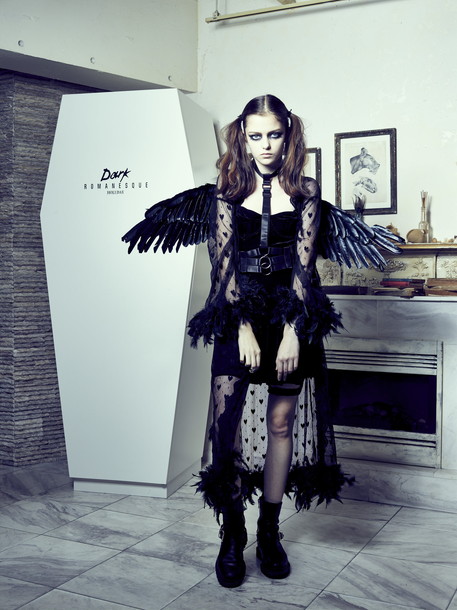 「武瑠（SuG）/ 中村里砂の愛猫も参加のウェブストア“DARK ROMANESQUE HOLIDAY”ハロウィーン市＆クラブイベント開催」1枚目/12