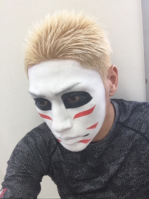 「金爆・樽美酒研　ブログで報告「朝起きたら、金髪になってた。」にファン騒然」1枚目/1