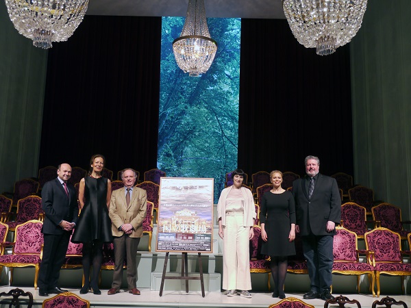 「ウィーン国立歌劇場が開幕を控え記者会見を開催、グールド「登場人物の描き方が微細」」1枚目/5