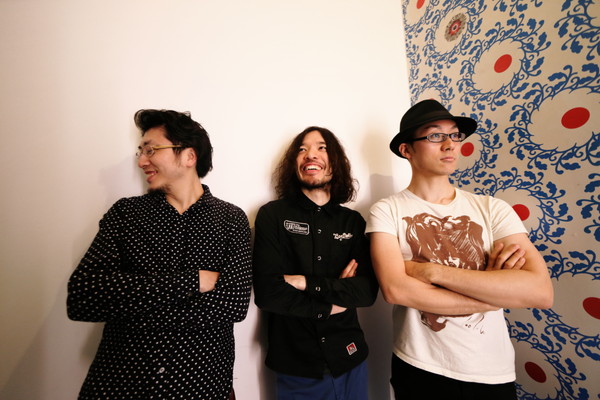 「LOOLOWNINGEN &amp; THE FAR EAST IDIOTS、1stフルアルバムより新MV公開」1枚目/2