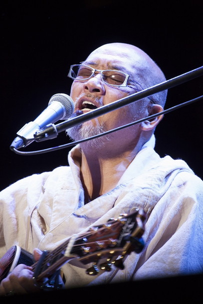 「松山千春 40周年記念弾き語りライブのBlu-ray/DVDを自身の誕生日にリリース」1枚目/3