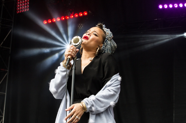 「Andra Day」2枚目/32