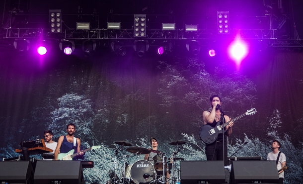 「Foals」3枚目/54