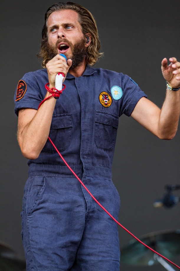 「Awolnation」7枚目/54