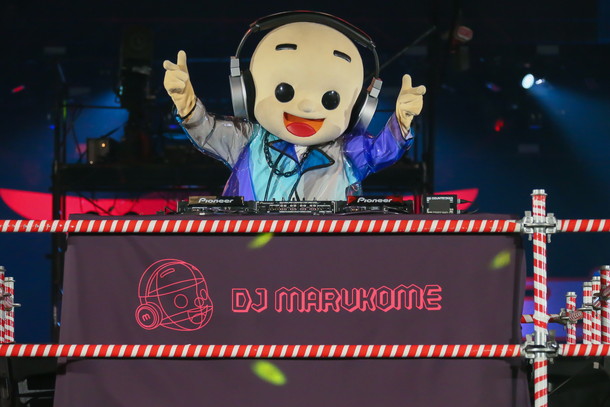 マルコメ君がDJ MARUKOMEとして初登場＆初プレイ！ “味噌汁のDJミキサー”お披露目