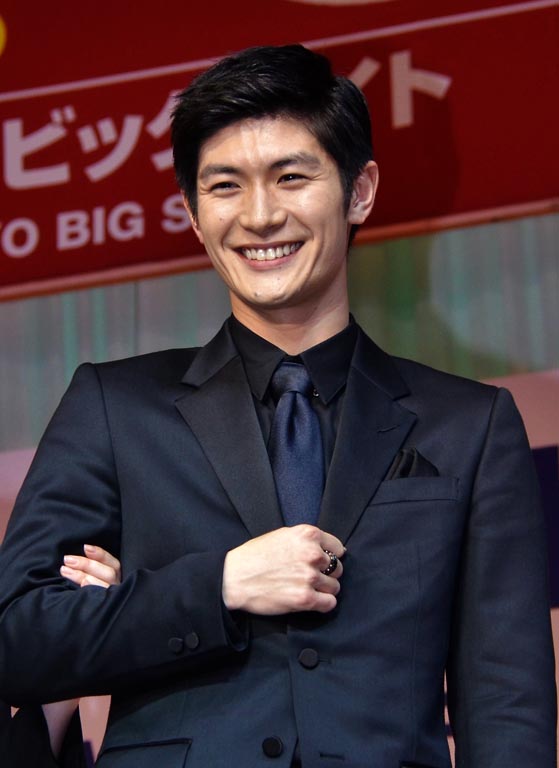 「桃井かおり、「ジュエリ－ベストドレッサ－賞」に新部門提案　三浦春馬は受賞スピ－チで大興奮」1枚目/1