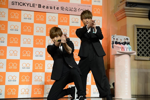 「Da-iCE、人気文房具発売イベントでタイアップCMを初披露「僕の顔はずっとボケてます」」1枚目/2