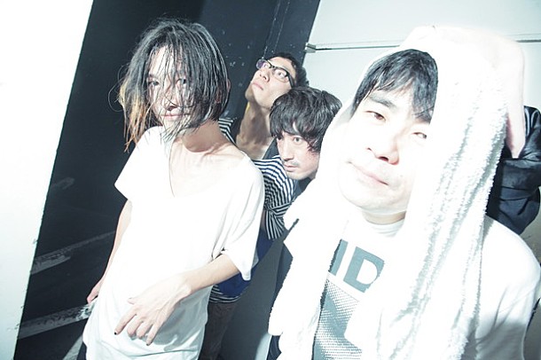 「髭 5月にニューアルバム発売＆ツアー開催決定」1枚目/1