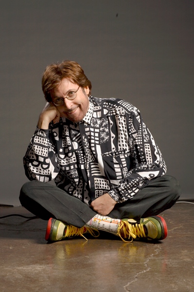 「スティーヴン・ビショップ、来日公演前にインストア・イベントを開催」1枚目/1