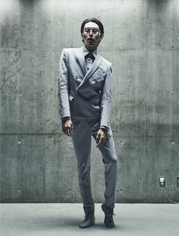 「デヴィッド・ボウイ写真展トークショーのゲストに志磨遼平（ドレスコーズ）が決定」1枚目/3