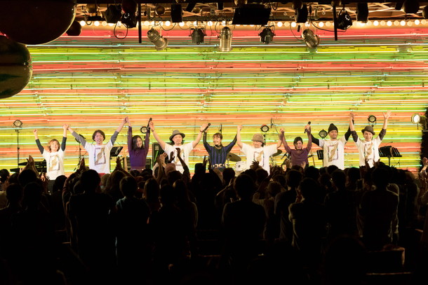 「Especia「絶対にEspeciaを思い出してください！」涙と熱狂の解散ツアー……明日3/26新宿BLAZEで完結」1枚目/7