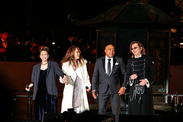 「ピーボ・ブライソン/石井竜也らが東大寺に集結【ERATH×HEART LIVE 2017】ライブレポート　OAは4/22に決定」1枚目/16