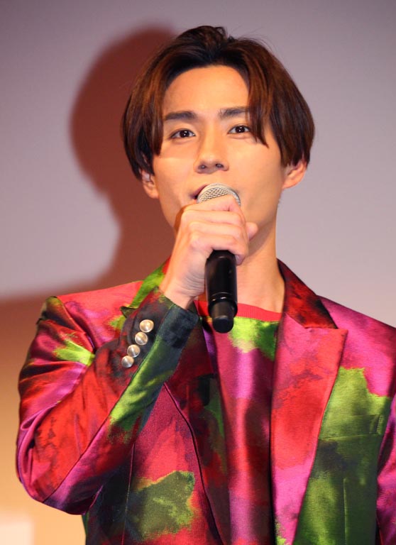 「“たまゆらの貴公子”川上大輔　デビュ－果たすまでには新聞配達、電話オペレ－タ－も」1枚目/1