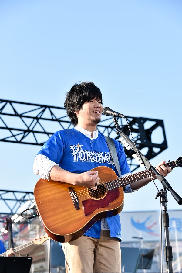 「秦 基博「みんなと音楽を通じて繋がっていられる」ハマスタで初のワンマン開催」1枚目/6