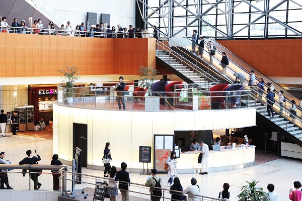 「アトリウム・コンサート(C)2 FaithCompany」10枚目/14