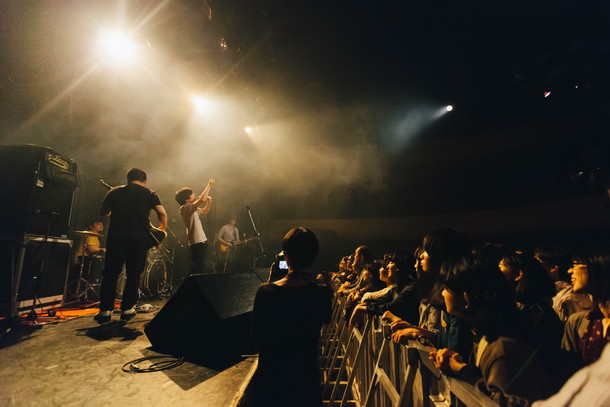 「トリプルファイヤー」14枚目/15