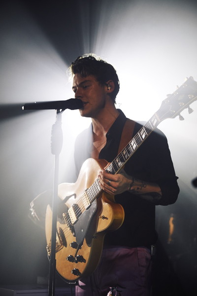 「12月に来日控えるハリー・スタイルズ（1D）、初のソロ・ライヴをロンドンで開催」1枚目/4