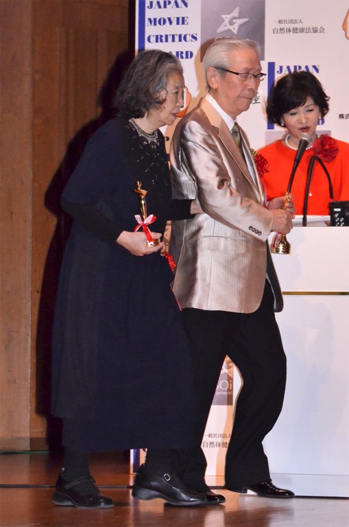 「樹木希林、映画界への功労をあっさり否定　“同級”小松政夫と共に「あと１年取り組んでいきたい」」1枚目/1