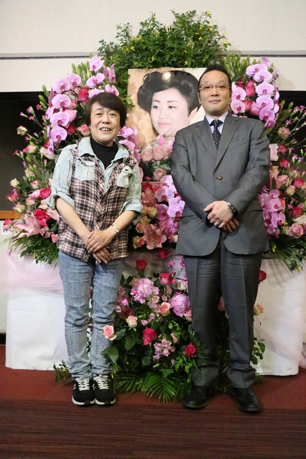 「美空ひばり、80歳を祝う生誕祭開催　名曲の数々にファン感涙」1枚目/4