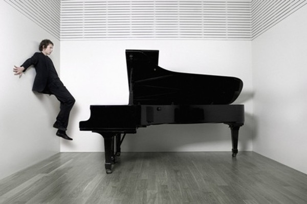 「（C)Aymeric Giraudel」2枚目/3