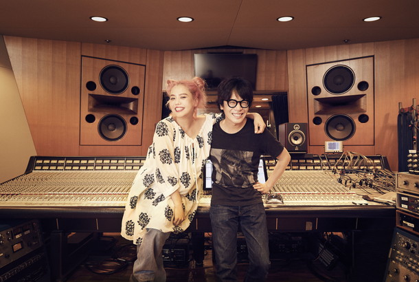 「Chara『Sympathy』岸田繁（くるり）＆ケンモチヒデフミ（水カン）と“共鳴”コラボ」1枚目/3