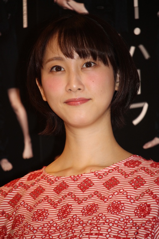 「松井玲奈、舞台は選抜総選挙よりも緊張　「結婚宣言しちゃう？」には苦笑い」1枚目/1