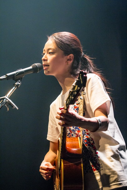 「片平里菜 対バン企画初日にGoose houseとセッション！ LIVE DVDのリリースも決定」1枚目/11