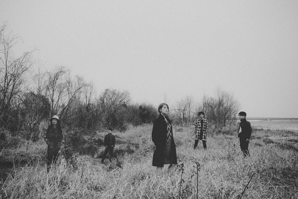 「la la larks 結成5年目にして1stアルバム『Culture Vulture』8月リリース」1枚目/1