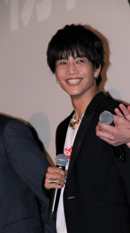 「岩田剛典、サプライズの誕生日祝いを明かす　「お祝いしてもらって最高でした」」1枚目/1