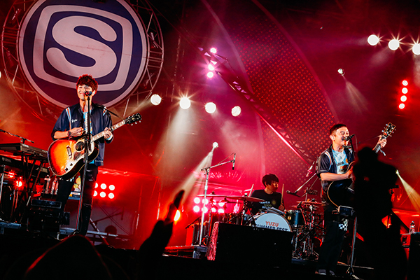 「ゆず/久保田利伸/plentyら出演【SWEET LOVE SHOWER 2017】最終日レポ」1枚目/19