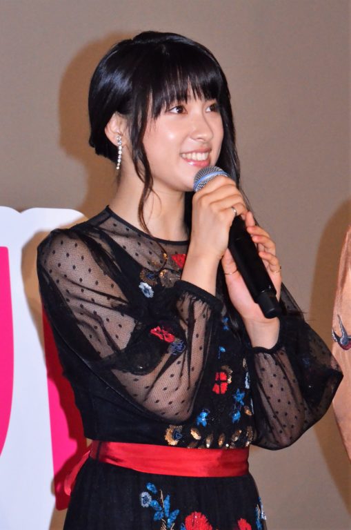 「土屋太鳳、主演作初日迎え「テイクオフ」宣言　万感の思い伝わらず間宮祥太朗が通訳」1枚目/1