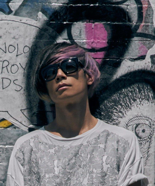 Sugizoの周年アルバム Oneness M に清春 Morrie 京 Toshi Low 川上洋平が参加 Daily News Billboard Japan