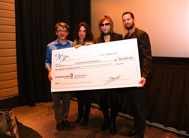 「YOSHIKIが1127万円寄付「皆様の1日でも早い回復を祈って」米ハリケーン被災者を支援」1枚目/2