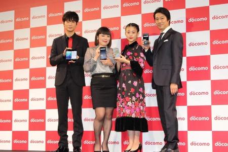 「堤真一、高畑充希にフラれる…！？　「俺に電話して！」と伝えるもバッサリ」1枚目/1