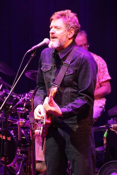 「スクリッティ・ポリッティ降臨！　グリーン・ガートサイトが紡ぐ21世紀のハイブリッド・ソウルに心から酔い痴れて」1枚目/10