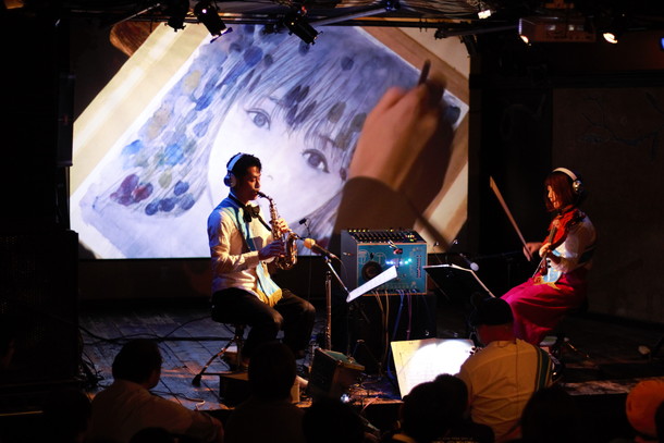 「ASA-CHANG＆巡礼の生を揺さぶる音楽へ、押見修造が彩りを添えた【アウフヘーベン！ vol.4】」1枚目/21