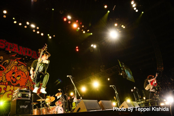 「Hi-STANDARD【THE GIFT TOUR】ライブレポート＜大阪城ホール：1日目＞ by FM802 DJ 飯室大吾」1枚目/21