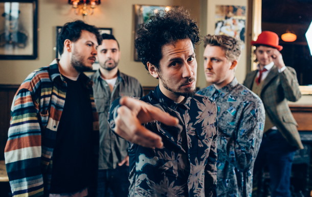 「来日間近のママズ・ガン 新世代ソウルを存分に感じられる「I Need A Win」MV公開」1枚目/2