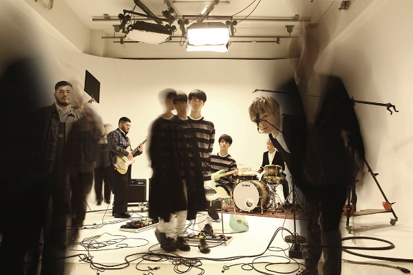 「FIVE NEW OLD、メジャー1stアルバムから「Sunshine」MV公開」1枚目/2