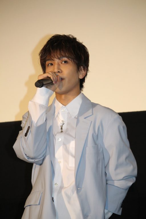 「岩田剛典、人生を変えた出会いは…　「僕ストレ－トネックなんですよ」」1枚目/1