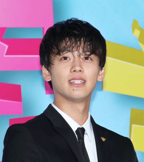 「竹内涼真の「俺を落としてみなよ」に悲鳴　浜辺美波、佐藤大樹らに“公開説教”も」1枚目/1