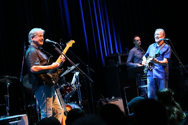 「ネッド・ドヒニー &amp; ヘイミッシュ・スチュアート　日本初共演ライブがついにスタート。東京公演初日の模様をレポート」1枚目/14