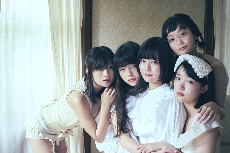 吉澤嘉代子、安達祐実ら登場のニュー・アルバム『女優姉妹』ジャケット