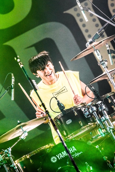 「TOTALFAT/Z-STAGE　写真：FM802」14枚目/282