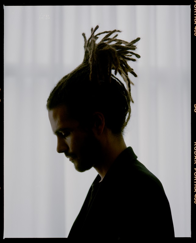 「FKJ、グルーヴィーでチルな新曲「Leave My Home」リリース」1枚目/3