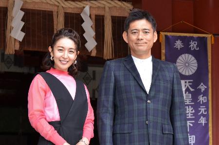 「博多華丸、闇営業問題は「いずれ笑って終えるでしょう」　酒井美紀のセ－ラ－服姿に「気持ちは長瀬智也」」1枚目/1