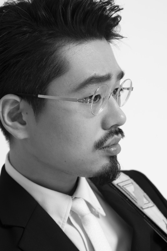 「ハマ・オカモト（OKAMOTO&#039;S）のムック本、活動年譜＆インタビュー＆細野晴臣との対談など収録」1枚目/1