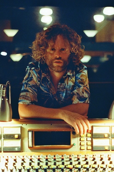 「ベニー・シングス、PJモートンと共同制作した新曲｢Sunny Afternoon｣をリリース」1枚目/1