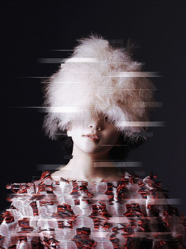 「シンガーソングライター・mahina、新曲「羊」リリース＆天然記念物に囲まれ歌う壮大なMV公開」1枚目/5